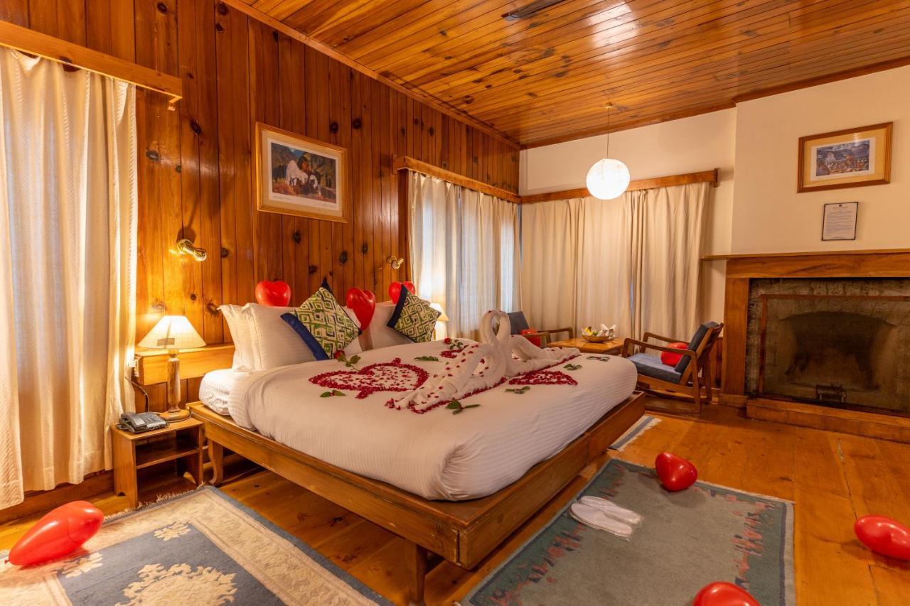 Hotel Negi'S Mayflower A Heritage Since 1965 Manāli Kültér fotó