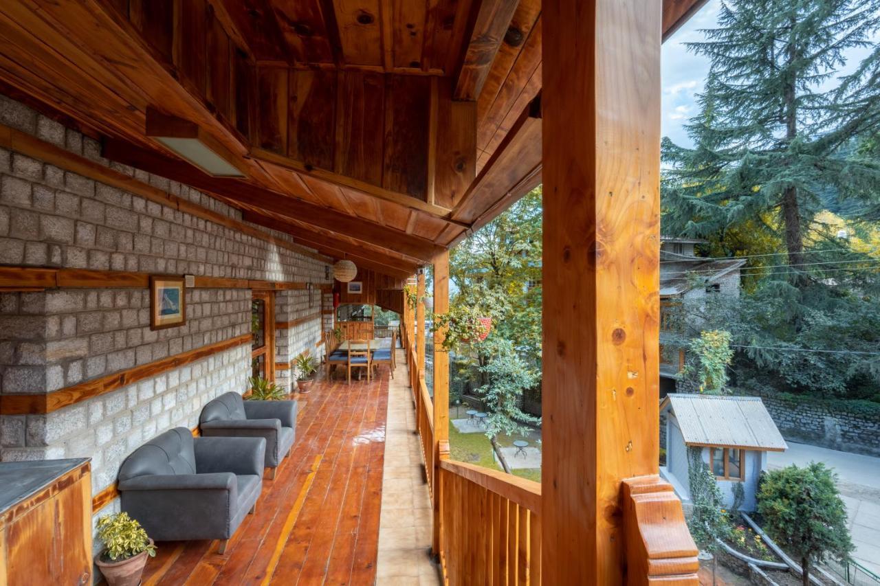 Hotel Negi'S Mayflower A Heritage Since 1965 Manāli Kültér fotó