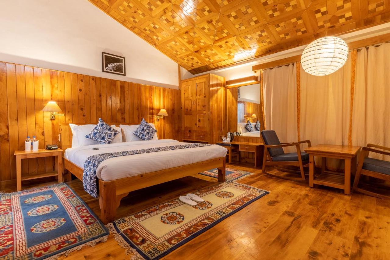 Hotel Negi'S Mayflower A Heritage Since 1965 Manāli Kültér fotó